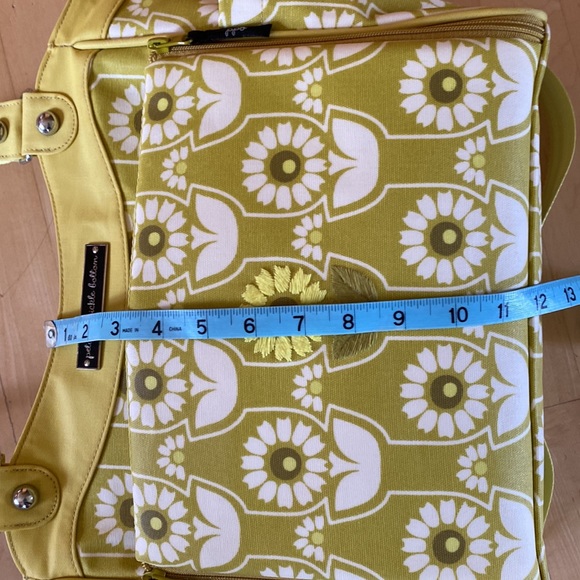 Petunia Pickle Bottom Shoulder Diaper Bag - Picture 7 of 8